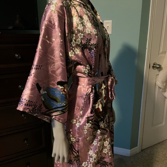 Made in Japan Women’s 3/4 sleeve Kimono 100% polyester - Picture 5 of 9